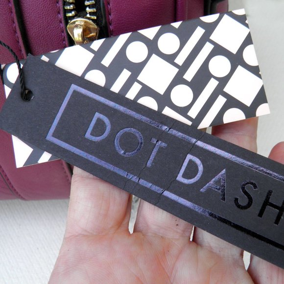 Dot-Dash Brand Magenta Colored Hand Bag Purse - Picture 4 of 4